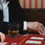 Поддержка человека в преодолении игровой зависимости от казино